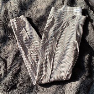 🤍 Old Navy Stevie High Rise Plaid Pant/Legging